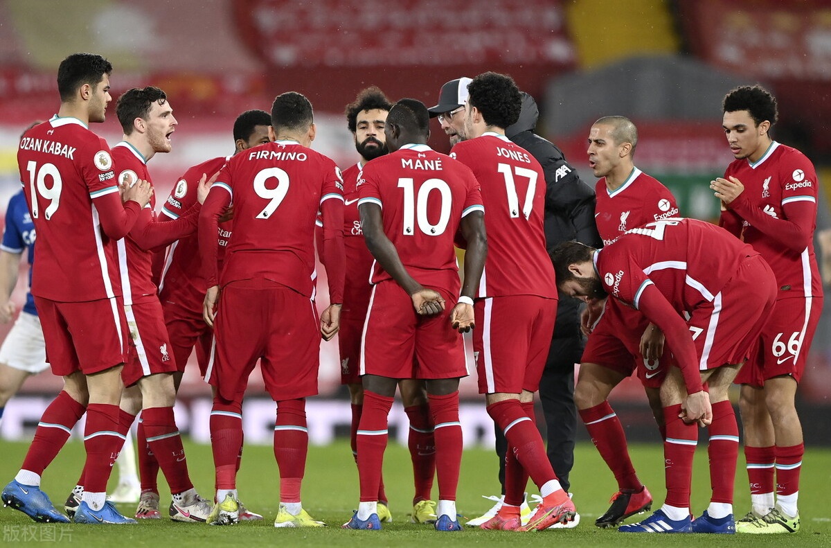 开云下载-贝内文托防守失误导致败局，球队遭遇失利