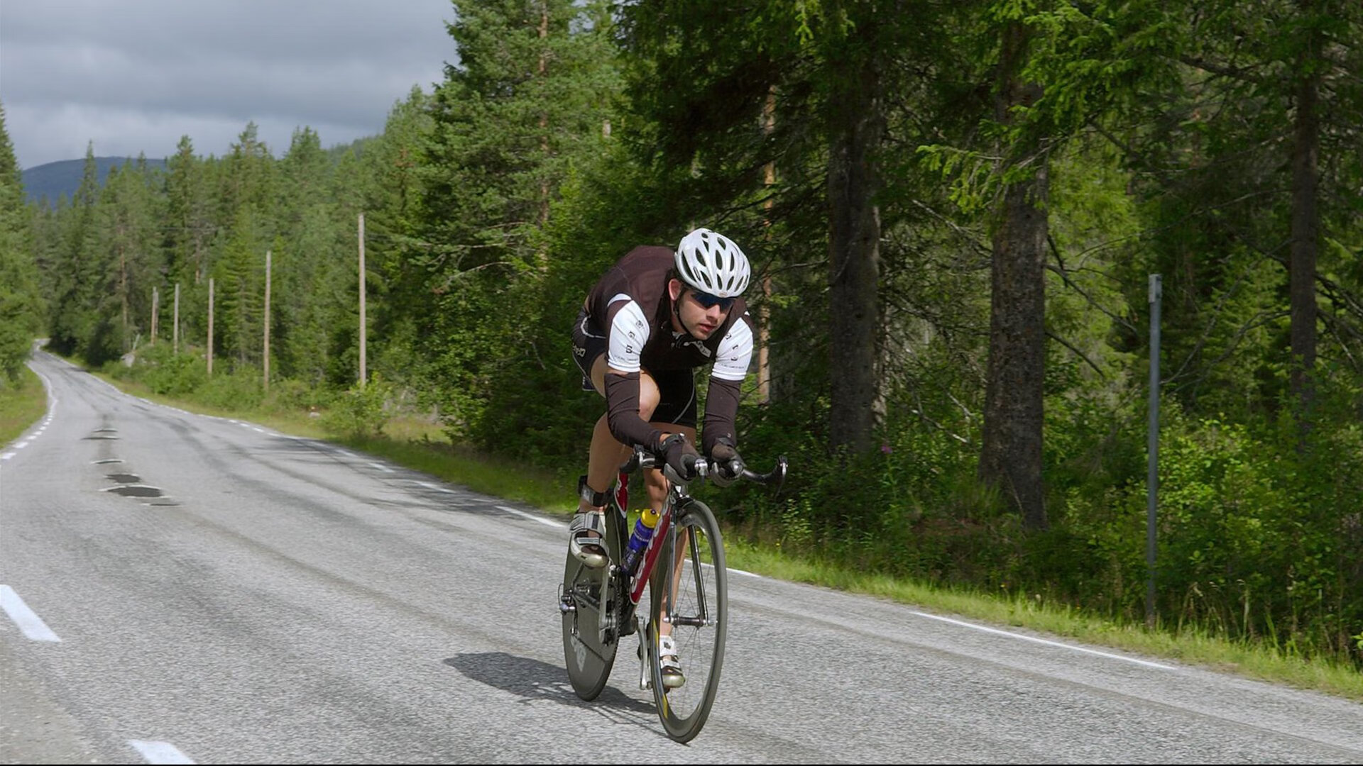 卡马文加关键调度，巴西连续得分压制智利展现实力